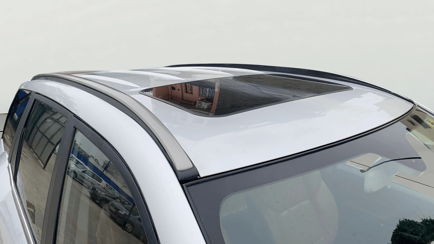 2019 Mahindra XUV500 W11, Diesel, Manual, 91,417 km, Moonroof/ Sunroof