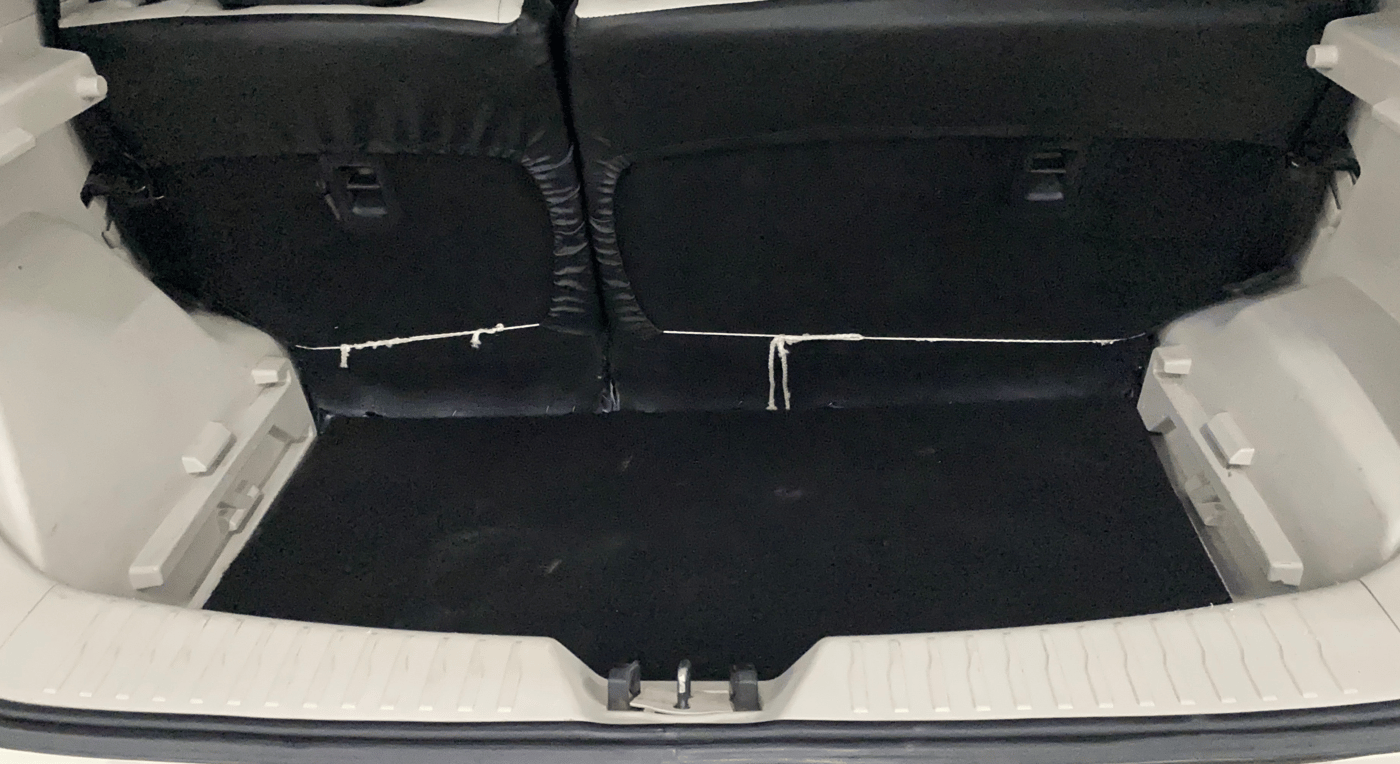 2021 Mahindra XUV300 W6 1.5 DIESEL AMT, Diesel, Automatic, 94,620 km, Boot Inside