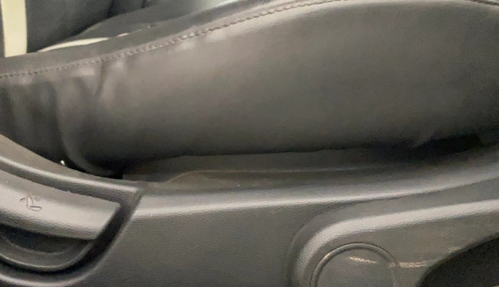 2014 Hyundai Grand i10 ASTA 1.2 KAPPA VTVT, Petrol, Manual, 84,362 km, Driver Side Adjustment Panel