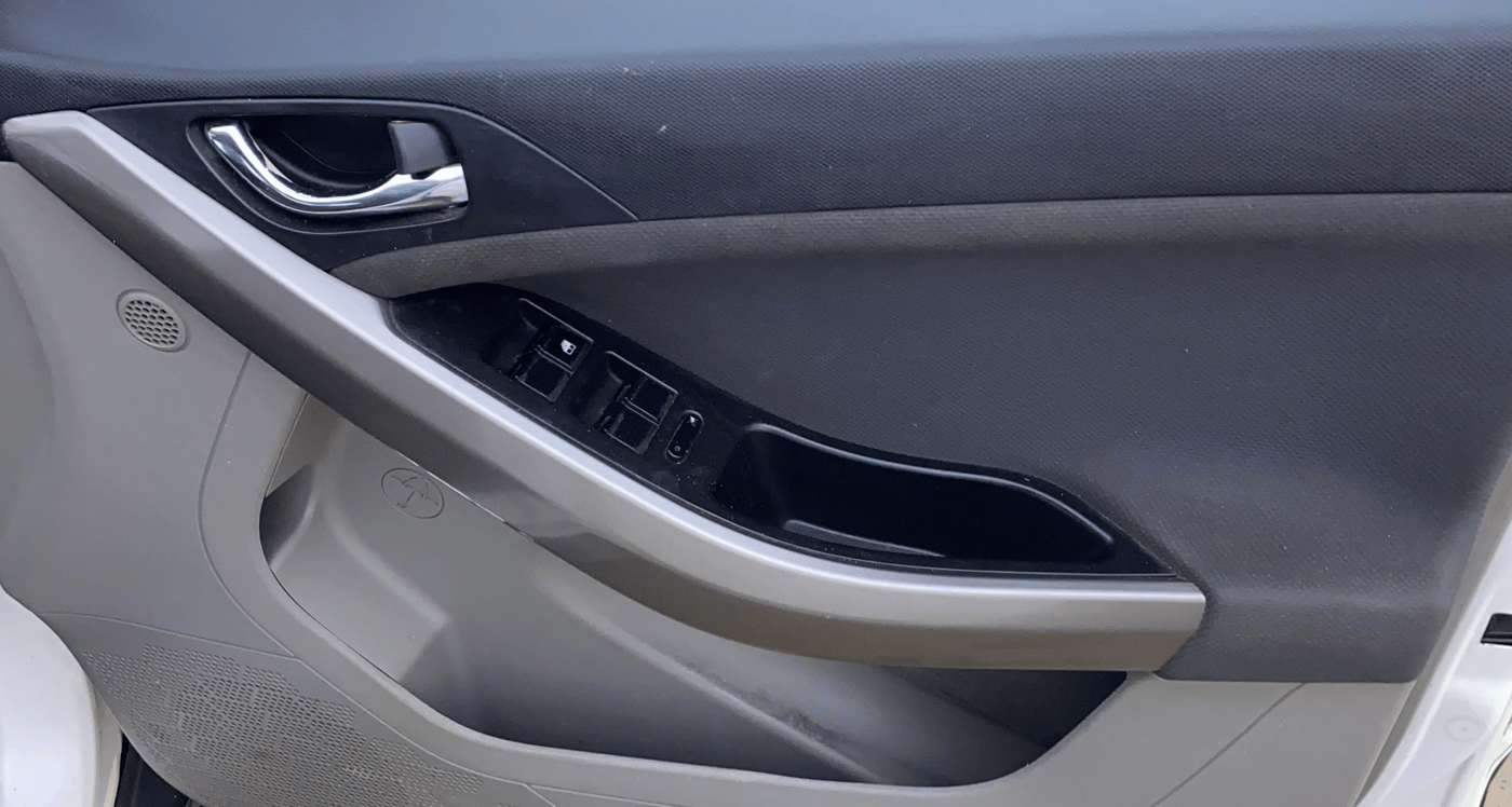 2018 Tata NEXON XZ PLUS DIESEL, Diesel, Manual, 87,759 km, Driver Side Door Panels Control