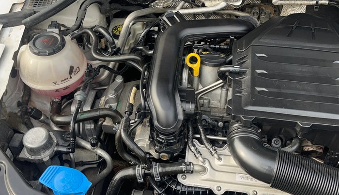 2020 Skoda Rapid AMBITION AT TSI, Petrol, Automatic, 41,707 km, Engine View - Right