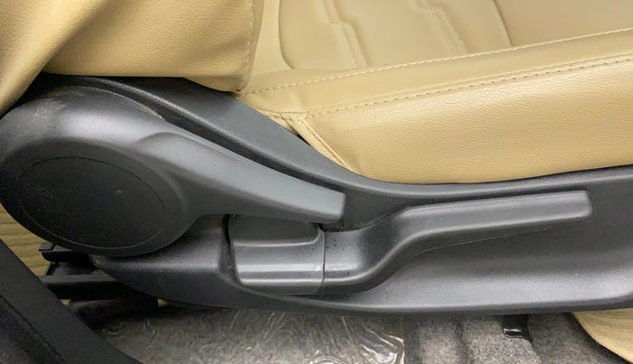 2020 Honda Amaze 1.2L I-VTEC S CVT, Petrol, Automatic, 9,644 km, Driver Side Adjustment Panel