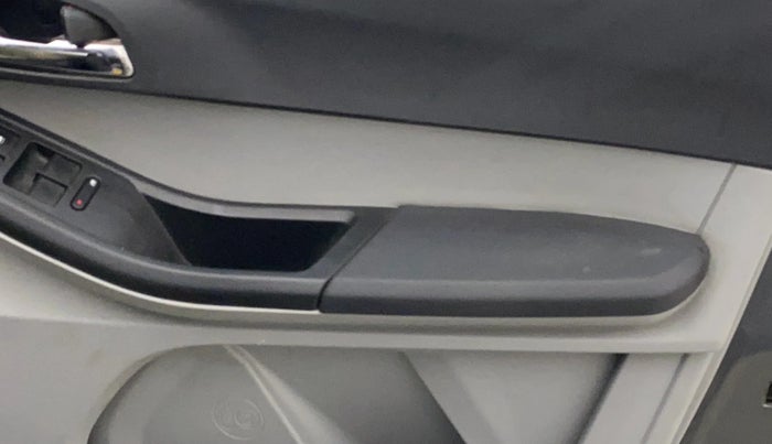 2020 Tata Tiago XZA PLUS PETROL, Petrol, Automatic, 57,432 km, Driver Side Door Panels Control