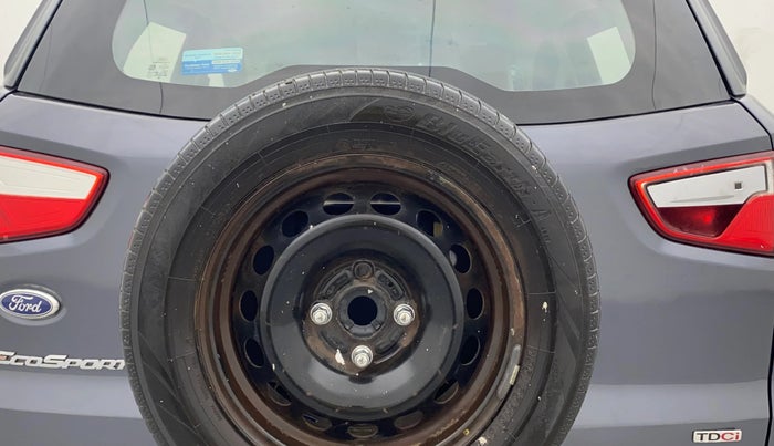 2013 Ford Ecosport AMBIENTE 1.5L DIESEL, Diesel, Manual, 1,39,659 km, Spare Tyre