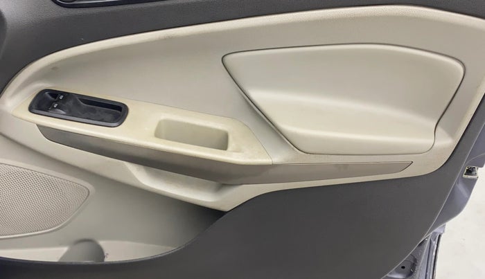 2013 Ford Ecosport AMBIENTE 1.5L DIESEL, Diesel, Manual, 1,39,659 km, Driver Side Door Panels Control