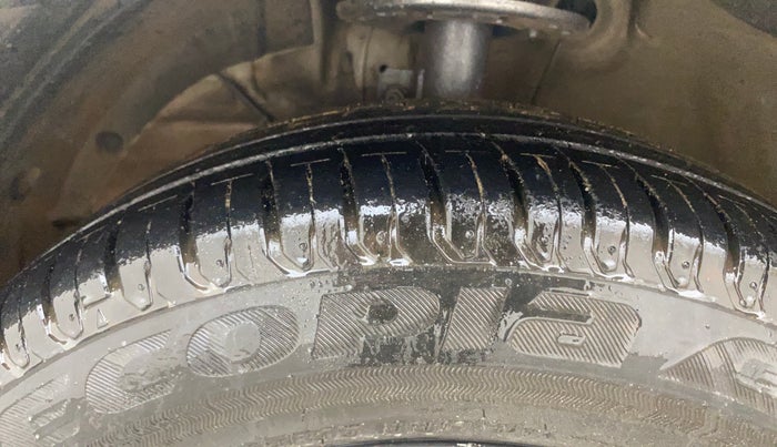 2021 Maruti Ertiga ZXI+ SHVS, Petrol, Manual, 21,258 km, Left Front Tyre Tread