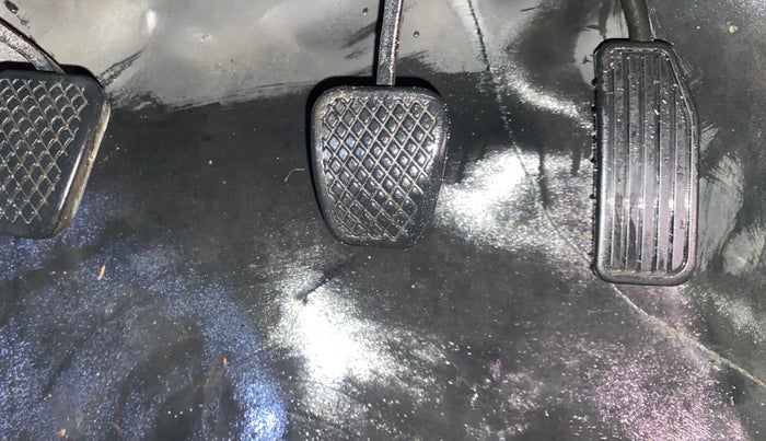 2016 Honda Brio S MT, Petrol, Manual, 79,640 km, Pedals