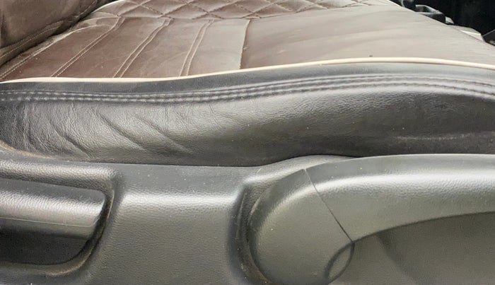 2018 Honda WR-V 1.2L I-VTEC S MT, Petrol, Manual, 67,815 km, Driver Side Adjustment Panel