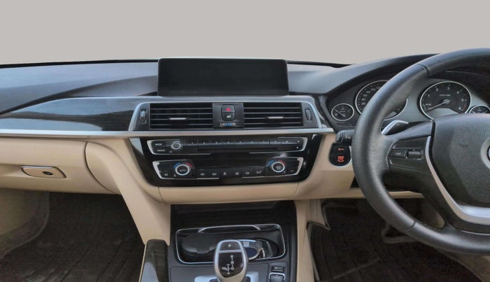 2016 BMW 3 Series 320d Luxury Line, Diesel, Automatic, 44,729 km, Air Conditioner