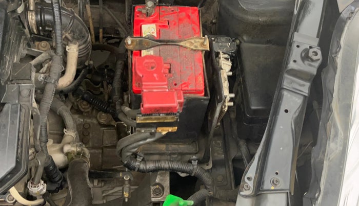 2015 Maruti Swift Dzire VXI, Petrol, Manual, 71,947 km, Engine View - Left