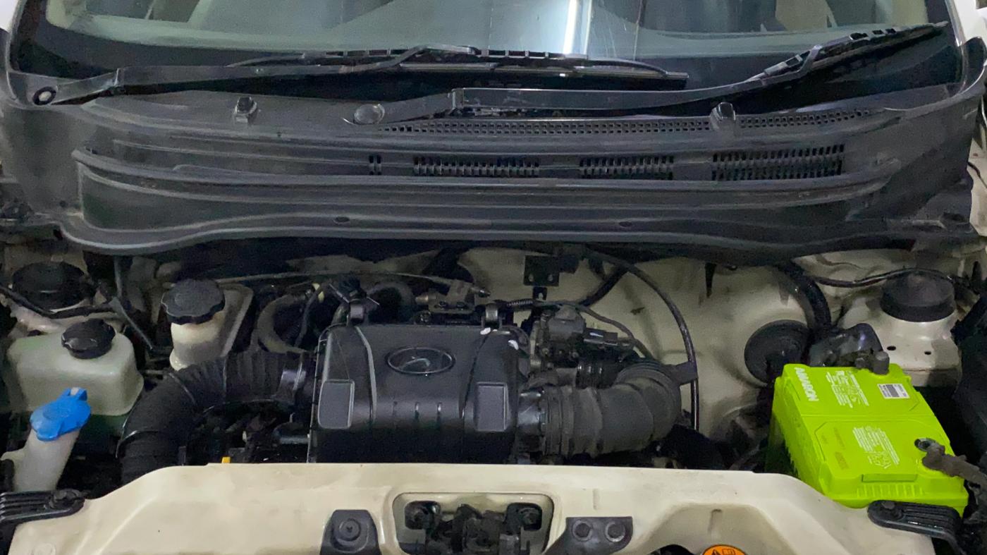 2013 Hyundai Eon MAGNA +, Petrol, Manual, 73,242 km, Engine View