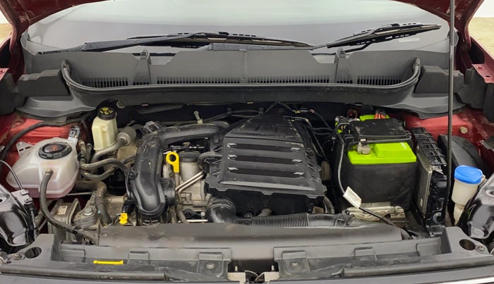 2022 Volkswagen TAIGUN HIGHLINE 1.0 TSI MT, Petrol, Manual, 52,887 km, Engine View