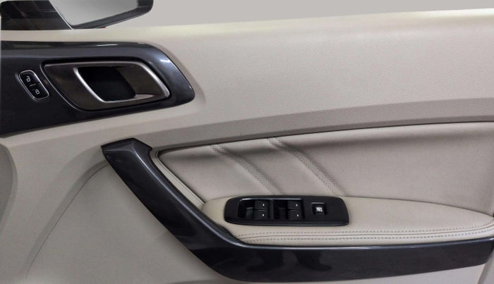 2018 Ford Endeavour TITANIUM 3.2 4X4 AT, Diesel, Automatic, 94,865 km, Driver Side Door Panels Control