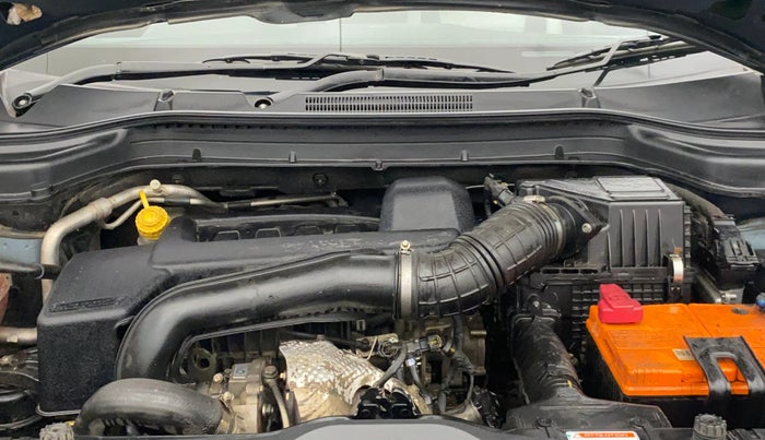 2021 Mahindra XUV300 1.5 W6 MT, Diesel, Manual, 45,062 km, Engine View