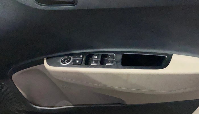 2014 Hyundai Grand i10 MAGNA 1.2 KAPPA VTVT, Petrol, Manual, 78,730 km, Driver Side Door Panels Control