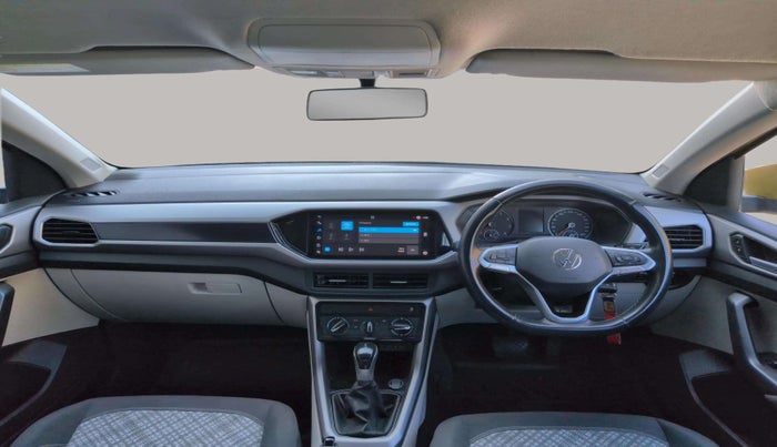 2022 Volkswagen TAIGUN HIGHLINE 1.0 TSI AT, Petrol, Automatic, 38,709 km, Dashboard