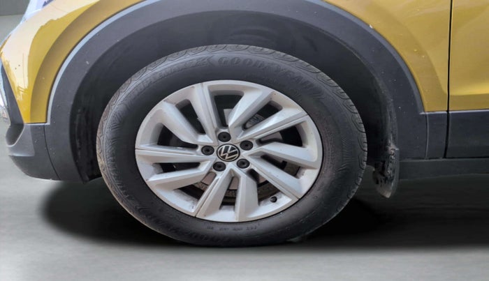 2022 Volkswagen TAIGUN HIGHLINE 1.0 TSI AT, Petrol, Automatic, 38,709 km, Left Front Wheel