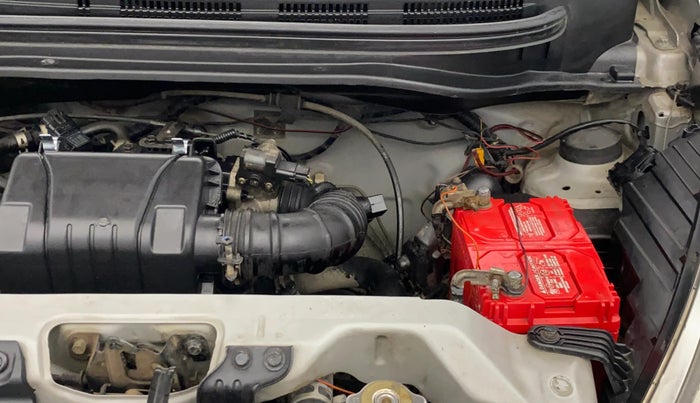 2018 Hyundai Eon MAGNA +, Petrol, Manual, 30,714 km, Engine View - Left