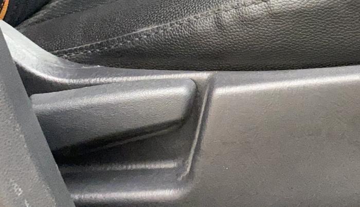 2016 Maruti Alto K10 VXI, Petrol, Manual, 46,291 km, Driver Side Adjustment Panel