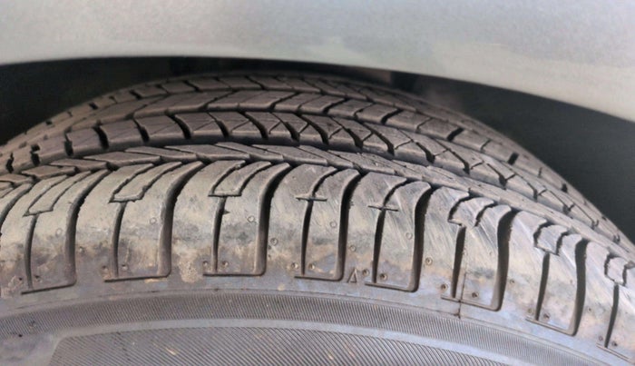 2015 Mercedes Benz S Class S350 CDI, Diesel, Automatic, 71,918 km, Right Front Tyre Tread