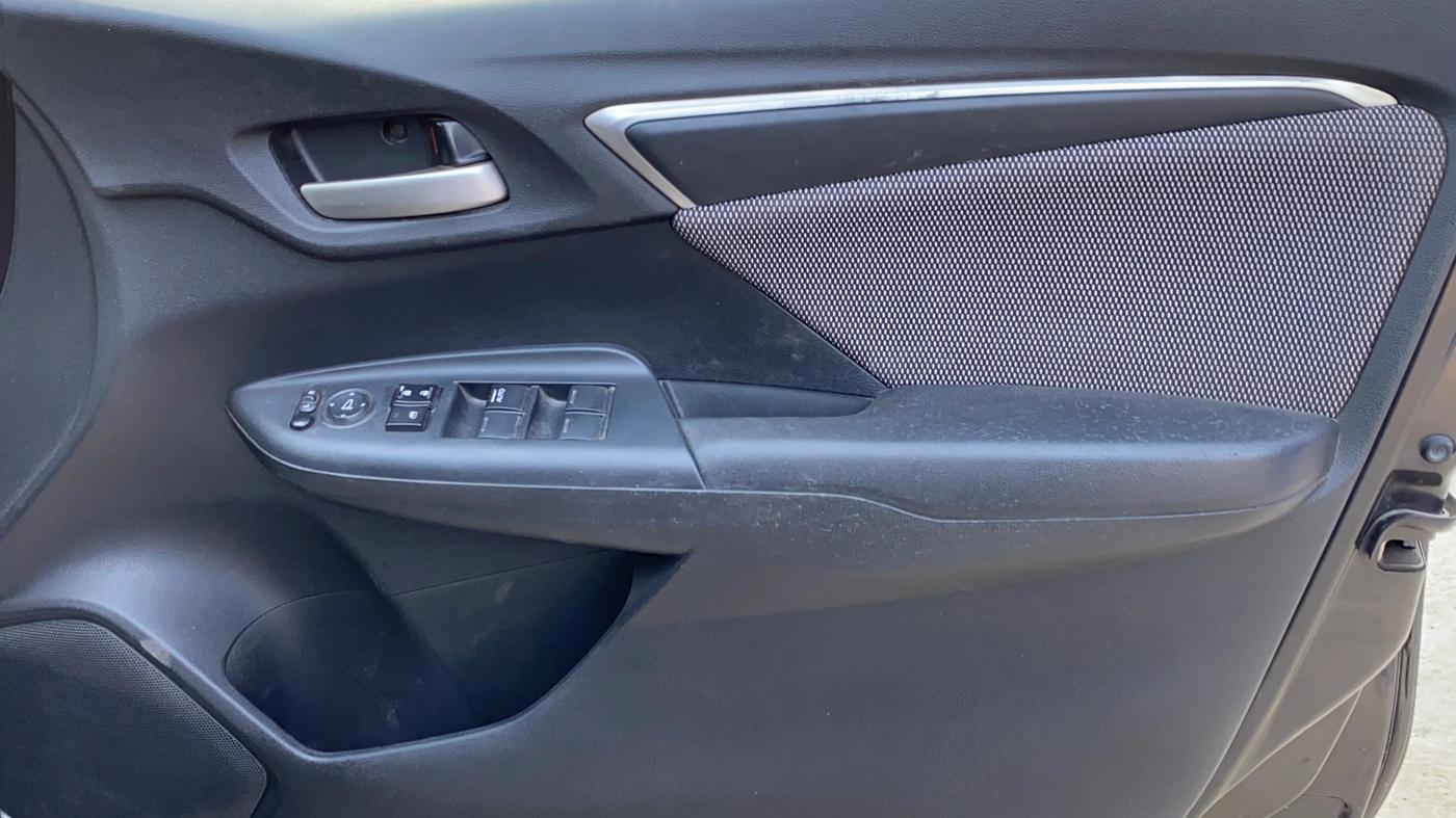 2018 Honda WR-V 1.2L I-VTEC VX MT, Petrol, Manual, 66,536 km, Driver Side Door Panels Control