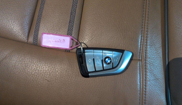 2017 BMW 5 Series 520D LUXURY LINE, Diesel, Automatic, 55,493 km, Key Close Up