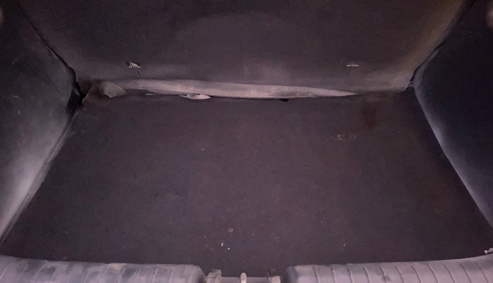 2019 Hyundai VENUE SX 1.4 CRDi DUAL TONE, Diesel, Manual, 1,07,785 km, Boot Inside