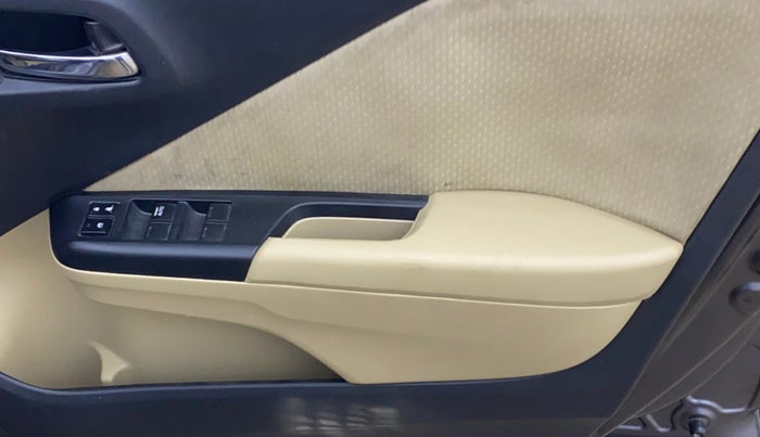 2019 Honda City 1.5L I-VTEC VX, Petrol, Manual, 61,120 km, Driver Side Door Panels Control