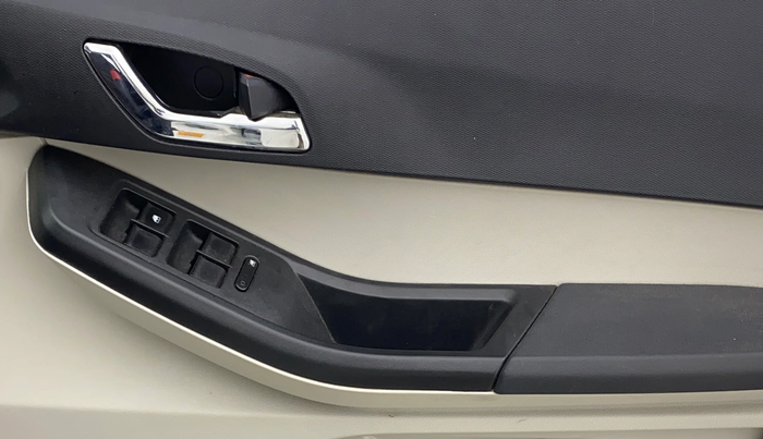 2022 Tata Tiago XZ PLUS PETROL, Petrol, Manual, 78,530 km, Driver Side Door Panels Control
