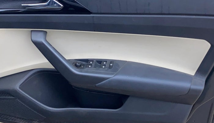 2022 Skoda SLAVIA STYLE 1.0L TSI AT, Petrol, Automatic, 74,692 km, Driver Side Door Panels Control