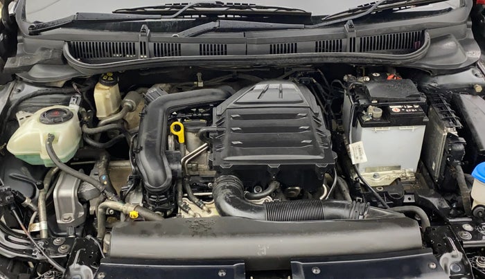 2022 Skoda SLAVIA STYLE 1.0L TSI AT, Petrol, Automatic, 74,692 km, Engine View