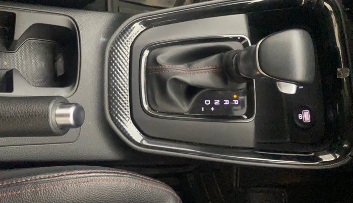 2021 KIA SONET GTX PLUS 1.0 DCT, Petrol, Automatic, 22,176 km, Gear Lever