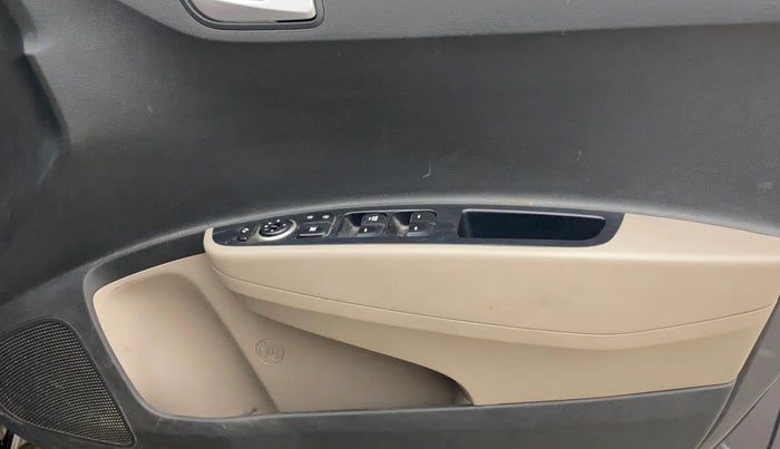 2019 Hyundai Grand i10 SPORTZ 1.2 KAPPA VTVT, Petrol, Manual, 77,958 km, Driver Side Door Panels Control