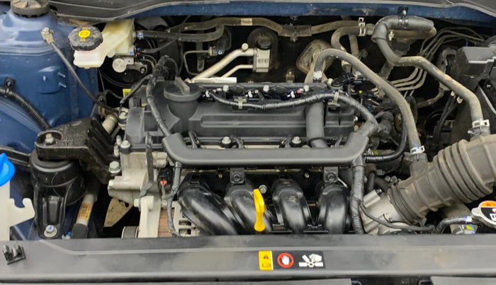 2022 Hyundai VENUE S 1.2, Petrol, Manual, 28,273 km, Engine View - Right