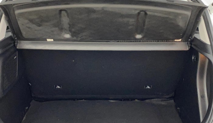 2023 Hyundai NEW I20 ASTA (O) 1.2 MT, Petrol, Manual, 6,991 km, Boot Inside