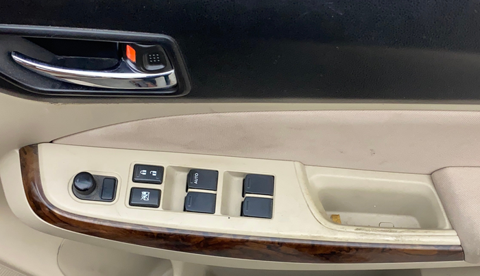 2017 Maruti Dzire ZDI AMT, Diesel, Automatic, 67,491 km, Driver Side Door Panels Control