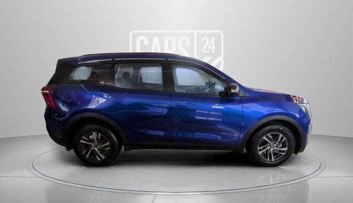 2022 Mahindra XUV700 AX 5 P AT 5 STR, Petrol, Automatic, 34,631 km, Right Side View