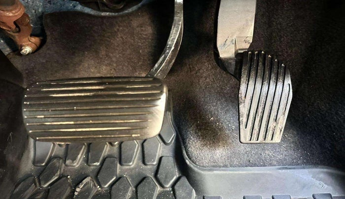 2021 Jeep Compass MODEL S (O) 1.4 PETROL DCT, Petrol, Automatic, 51,279 km, Pedals