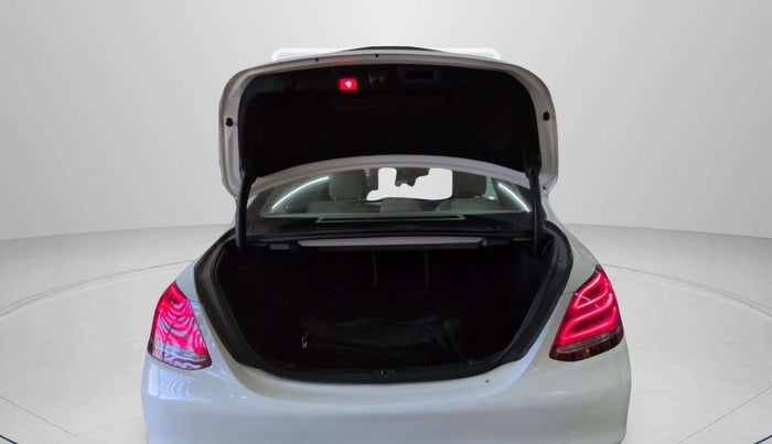 2016 Mercedes Benz C Class 220d, Diesel, Automatic, 68,291 km, Boot Door Open