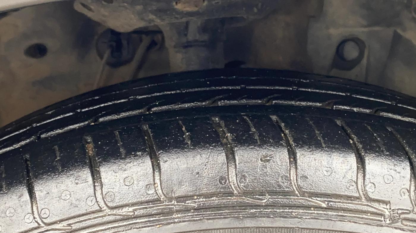 2018 Honda WR-V 1.2L I-VTEC VX MT, Petrol, Manual, 37,225 km, Right Front Tyre Tread