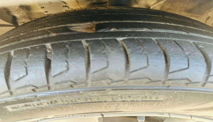 2023 KIA SELTOS  HTX IVT G, Petrol, Automatic, 39,263 km, Right Rear Tyre Tread