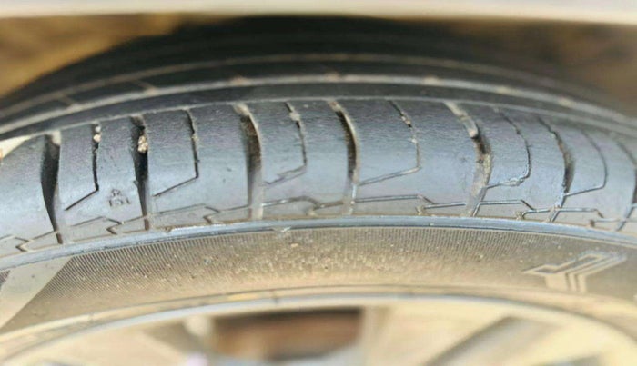 2023 KIA SELTOS  HTX IVT G, Petrol, Automatic, 39,263 km, Left Rear Tyre Tread