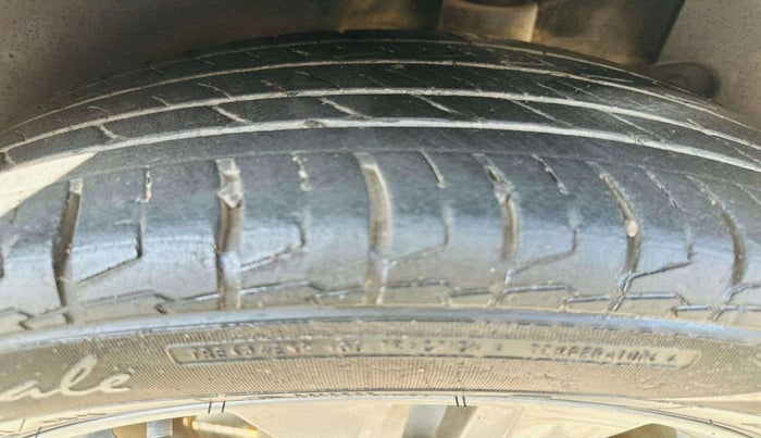 2023 KIA SELTOS  HTX IVT G, Petrol, Automatic, 39,263 km, Right Front Tyre Tread