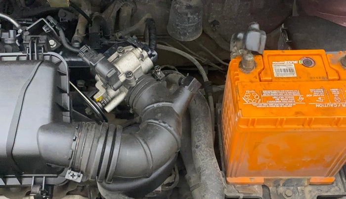 2013 Hyundai i10 MAGNA 1.1, Petrol, Manual, 1,19,983 km, Engine View - Left