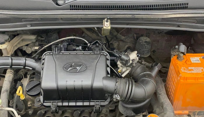 2013 Hyundai i10 MAGNA 1.1, Petrol, Manual, 1,19,983 km, Engine View