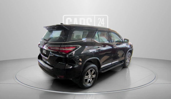 2021 Toyota Fortuner 2.8 4X2 AT, Diesel, Automatic, 39,779 km, Right Back Diagonal