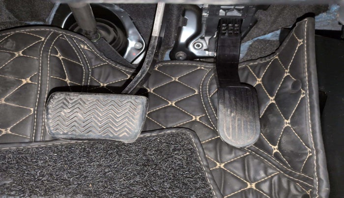 2021 Toyota Fortuner 2.8 4X2 AT, Diesel, Automatic, 39,779 km, Pedals