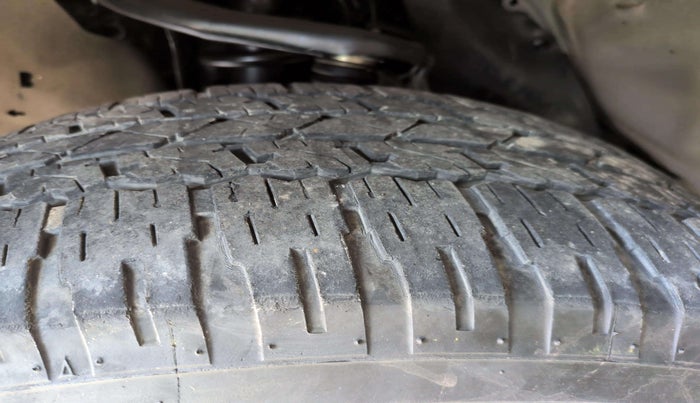 2021 Toyota Fortuner 2.8 4X2 AT, Diesel, Automatic, 39,779 km, Left Rear Tyre Tread