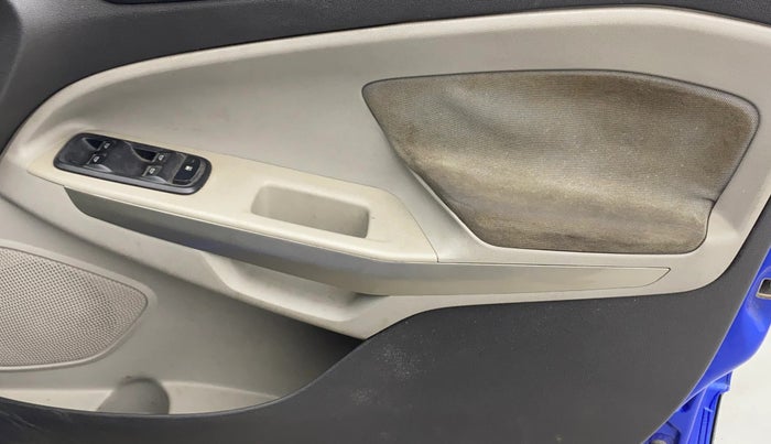 2017 Ford Ecosport TITANIUM 1.5L DIESEL, Diesel, Manual, 1,23,289 km, Driver Side Door Panels Control