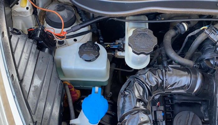 2017 Hyundai Eon MAGNA +, Petrol, Manual, 73,434 km, Engine View - Right